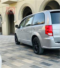 دۆج گراند کاراڤان